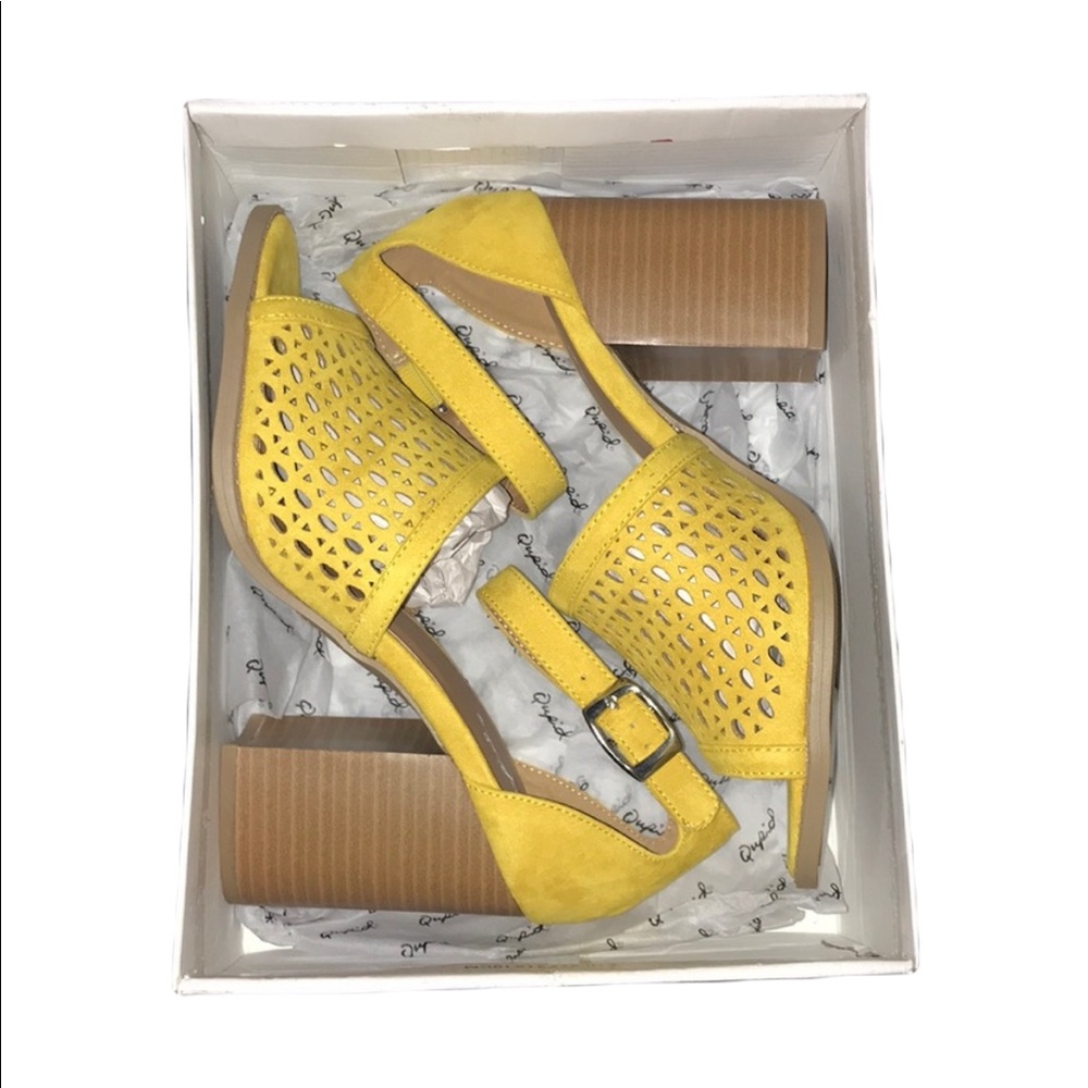 NIB Quipid Faux Suede Cutout Heels - Size 8.5